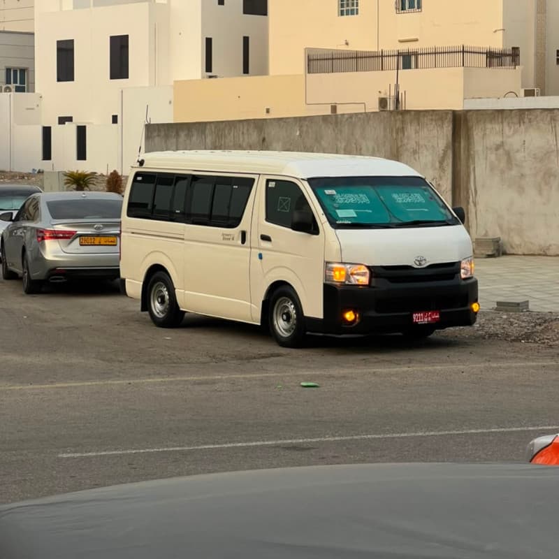 حافلات نقل بمواصفات مميزة