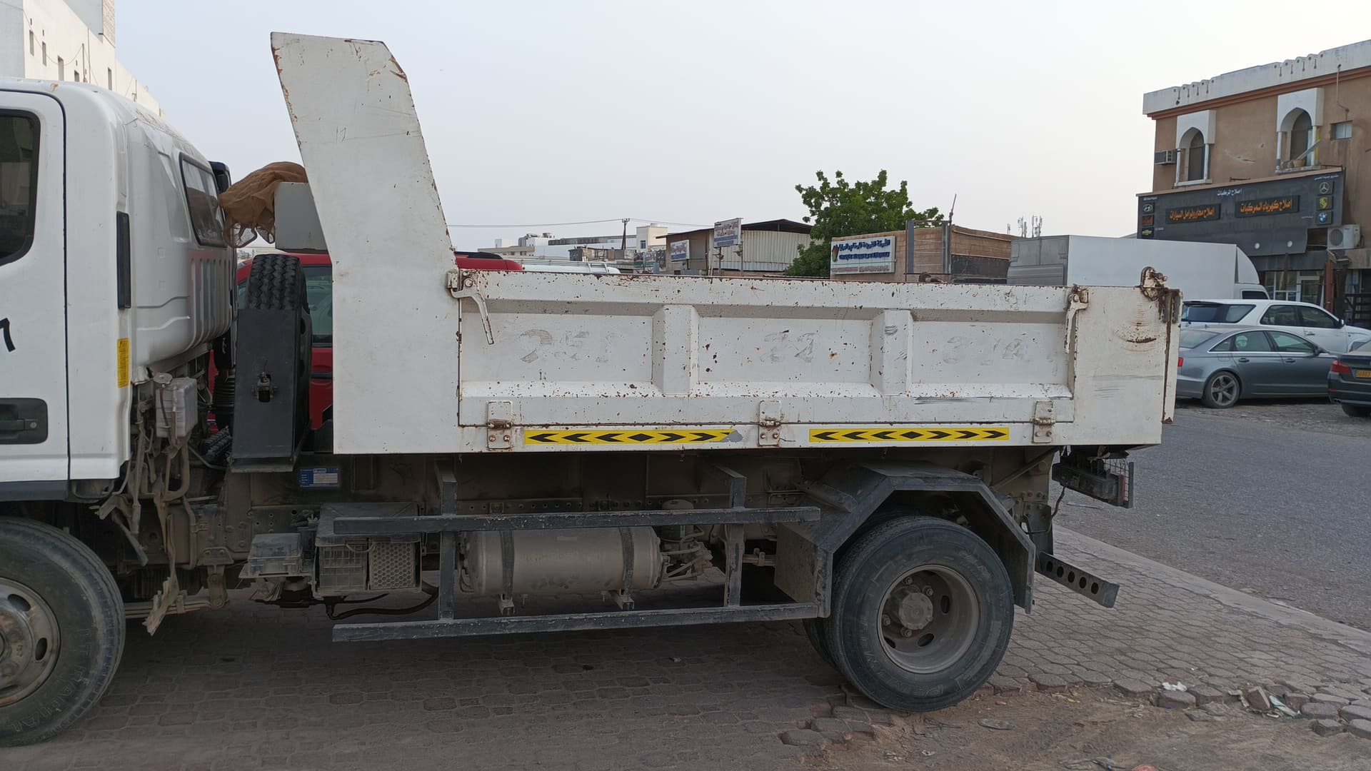 Thumbnail 5
