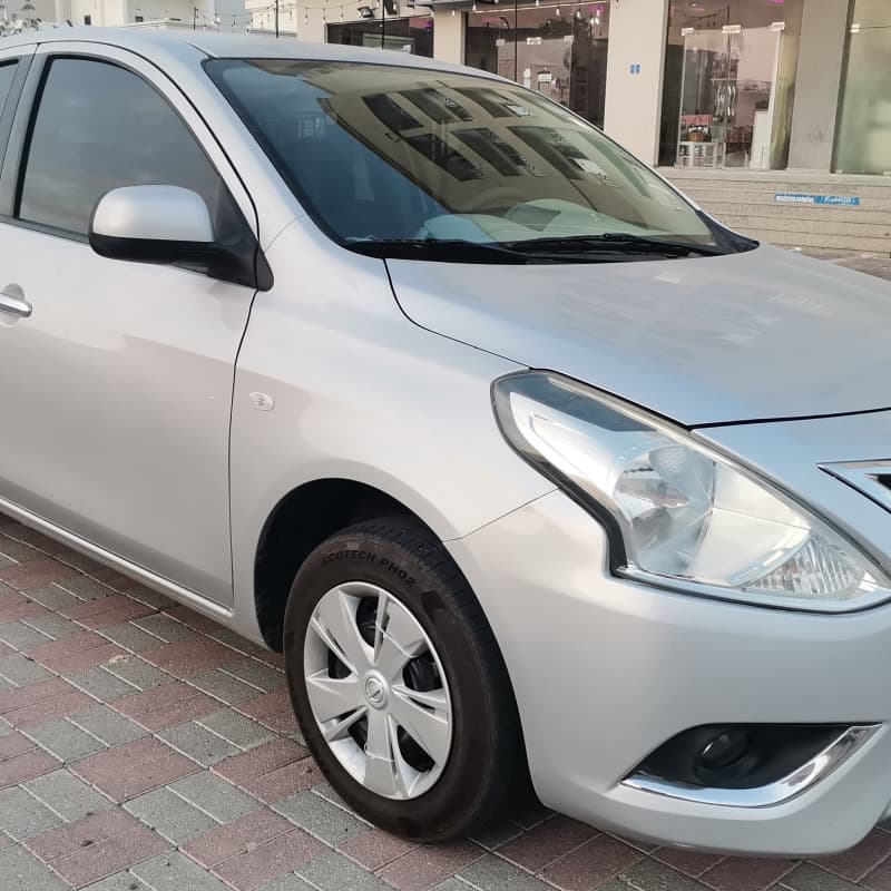 سيارة للايجار بسعر منافس